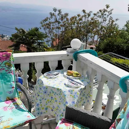 Mare Apartment *